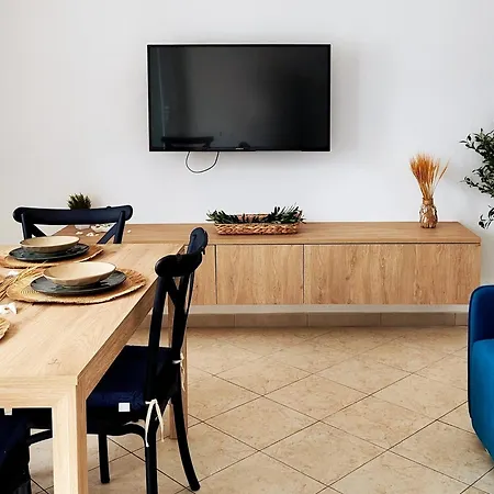 Pyrgos Holiday home *
