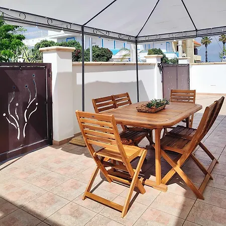 Pyrgos Holiday home *